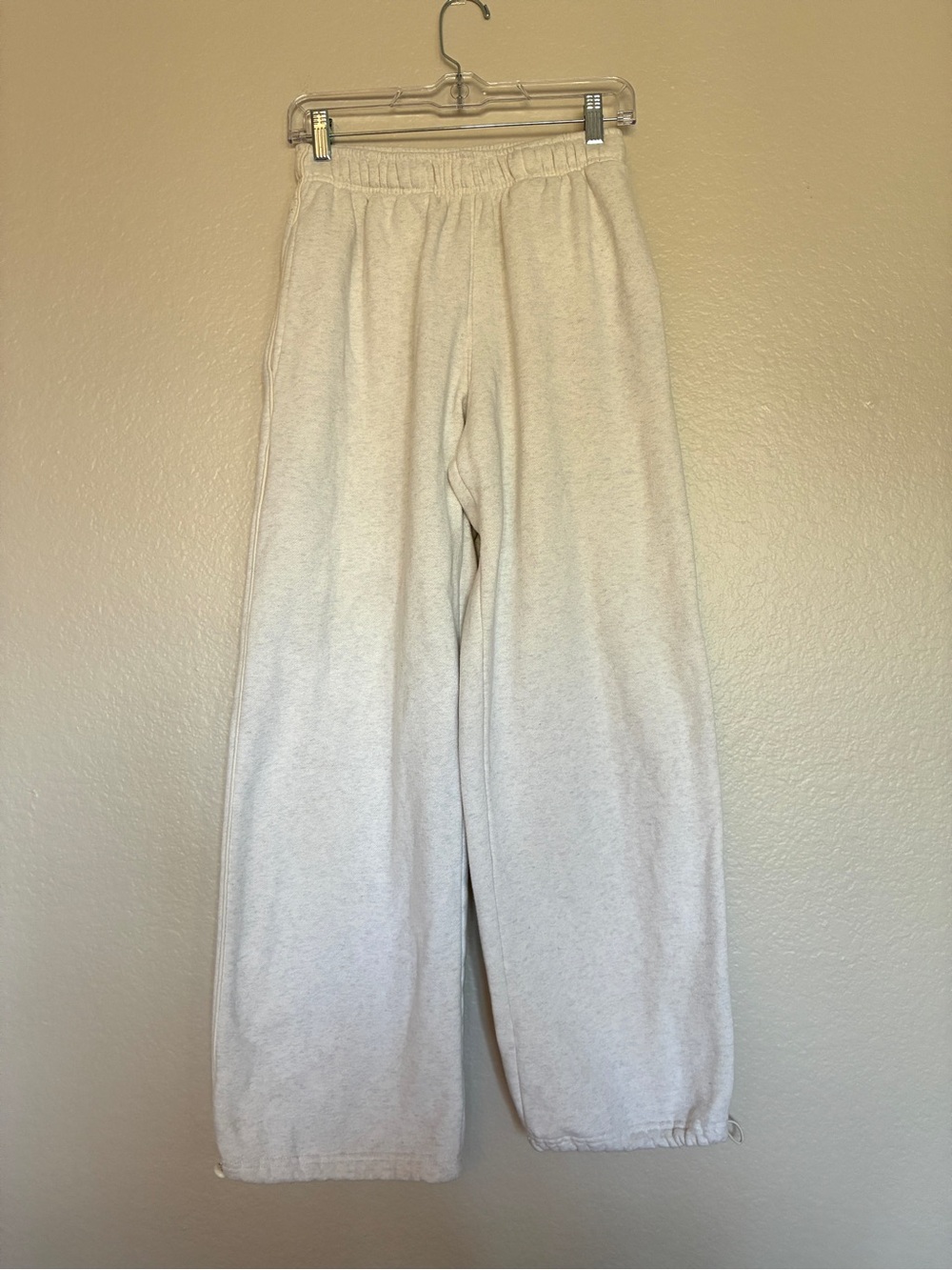 Wild Fable Women’s Size S White Grey Elastic-Waist Baggy Wide-Leg Sweatpants Y2K